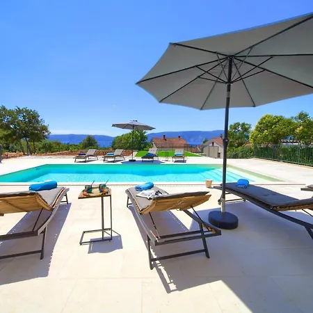 Magnifica With Pool *