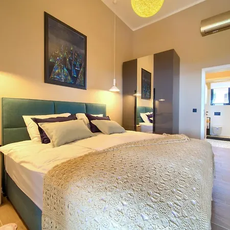 Vila Magnifica With Pool *